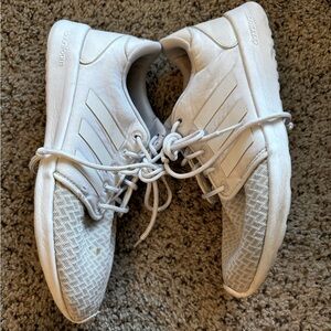 Adidas woman’s shoes sz 8.5 poor cond flawed